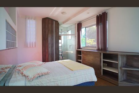 Casa para alugar com 100m², 1 quarto e 2 vagasSuíte