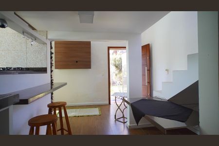 Casa para alugar com 100m², 1 quarto e 2 vagasSala/Cozinha