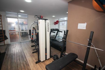 Apartamento à venda com 83m², 3 quartos e 2 vagas Apartamento à venda com 83m², 3 quartos e 2 vagasÁrea comum - Academia