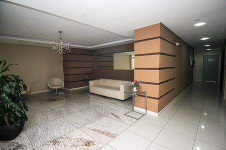 Apartamento à venda com 83m², 3 quartos e 2 vagas Apartamento à venda com 83m², 3 quartos e 2 vagasHall de entrada