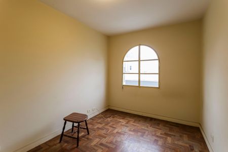 Apartamento para alugar com 68m², 2 quartos e 1 vagaQuarto 2
