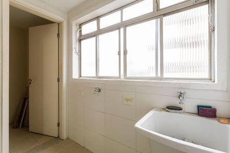 Apartamento para alugar com 68m², 2 quartos e 1 vagaÁrea de Serviço