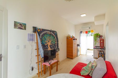 Apartamento à venda com 40m², 2 quartos e 1 vaga Apartamento à venda com 40m², 2 quartos e 1 vagaSala