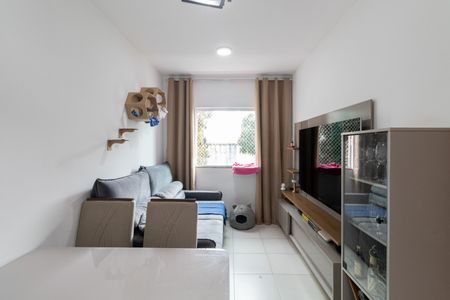 Apartamento à venda com 42m², 2 quartos e 1 vaga Apartamento à venda com 42m², 2 quartos e 1 vagaSala