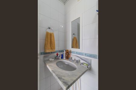 Apartamento à venda com 71m², 3 quartos e 1 vagaBanheiro do Quarto 1