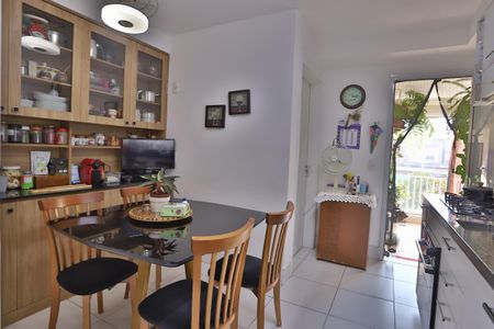 Apartamento à venda com 108m², 3 quartos e 2 vagasCozinha