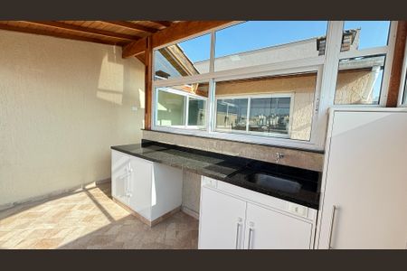 Apartamento à venda com 90m², 2 quartos e 1 vagaÁrea de Serviço