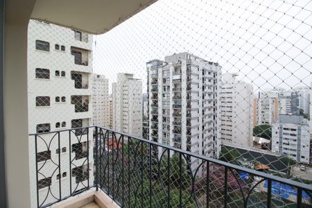 Apartamento para alugar com 102m², 2 quartos e 1 vaga Apartamento para alugar com 102m², 2 quartos e 1 vagaVaranda
