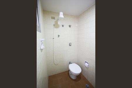 Apartamento para alugar com 102m², 2 quartos e 1 vaga Apartamento para alugar com 102m², 2 quartos e 1 vagaBanheiro de serviço