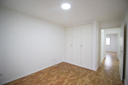 Apartamento para alugar com 102m², 2 quartos e 1 vaga Apartamento para alugar com 102m², 2 quartos e 1 vagaQuarto 1