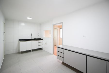 Apartamento para alugar com 102m², 2 quartos e 1 vaga Apartamento para alugar com 102m², 2 quartos e 1 vagaCozinha