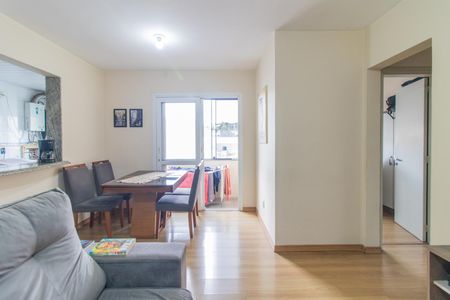 Apartamento à venda com 71m², 3 quartos e 1 vagaSala