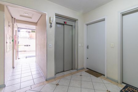 Apartamento à venda com 71m², 3 quartos e 1 vagaElevador