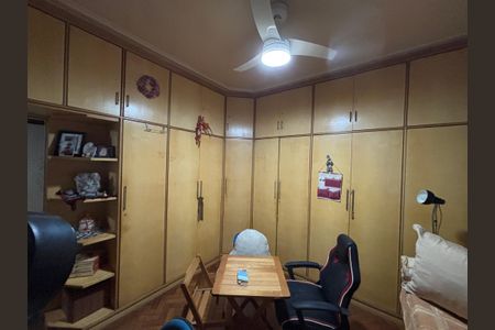 Apartamento à venda com 125m², 3 quartos e 1 vagaQuarto 2