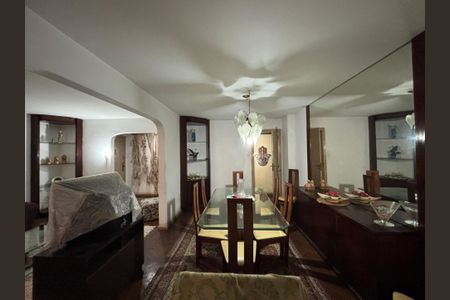 Apartamento à venda com 125m², 3 quartos e 1 vagaSala