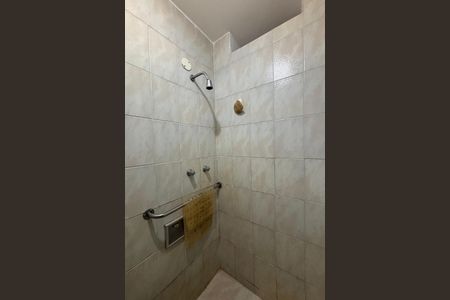 Apartamento à venda com 125m², 3 quartos e 1 vagaBanheiro social 2