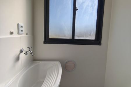 Apartamento à venda com 43m², 2 quartos e 1 vaga Apartamento à venda com 43m², 2 quartos e 1 vagaÁrea de Serviço