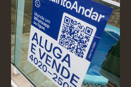 Casa para alugar com 250m², 3 quartos e 1 vagaPlaca