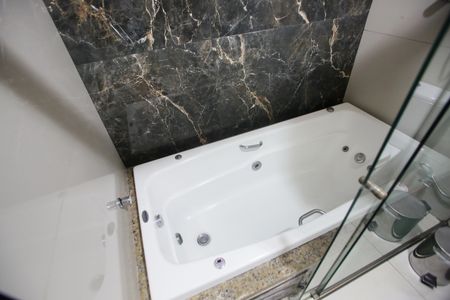 Casa para alugar com 250m², 3 quartos e 1 vagaBanheiro da Suíte 2