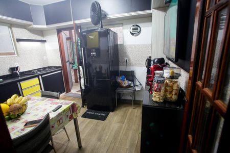 Casa para alugar com 250m², 3 quartos e 1 vagaCozinha