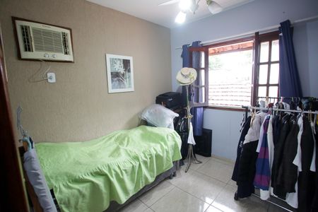 Casa para alugar com 250m², 3 quartos e 1 vagaQuarto