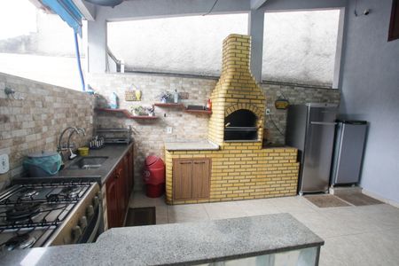 Casa para alugar com 250m², 3 quartos e 1 vagaÁrea comum - Churrasqueira