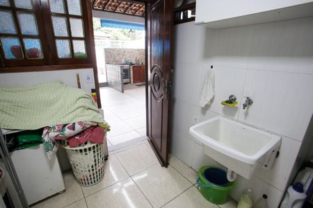 Casa para alugar com 250m², 3 quartos e 1 vagaÁrea de Serviço