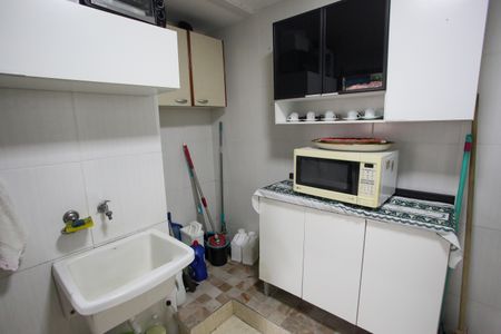 Casa para alugar com 250m², 3 quartos e 1 vagaÁrea de Serviço