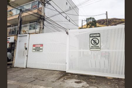 Casa para alugar com 250m², 3 quartos e 1 vagaFachada