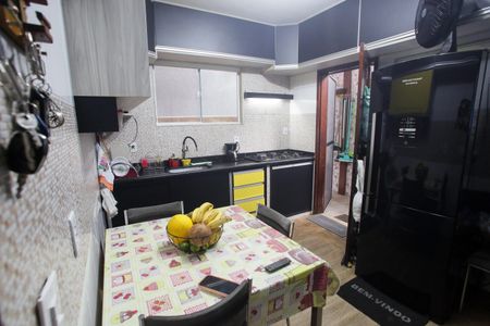 Casa para alugar com 250m², 3 quartos e 1 vagaCozinha