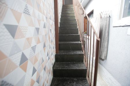 Casa para alugar com 250m², 3 quartos e 1 vagaEscada