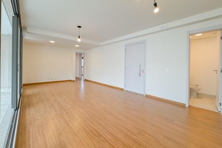 Apartamento à venda com 144m², 3 quartos e 2 vagasSala