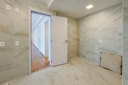 Apartamento à venda com 144m², 3 quartos e 2 vagasCozinha