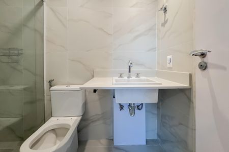 Apartamento à venda com 144m², 3 quartos e 2 vagasBanheiro da Suíte 1