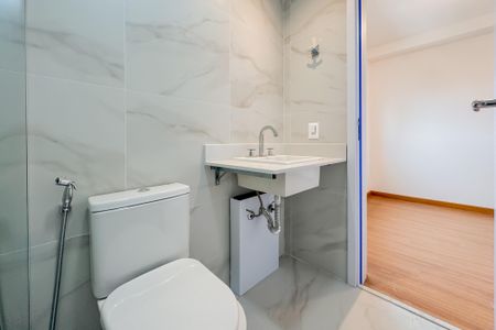 Apartamento à venda com 144m², 3 quartos e 2 vagasBanheiro da Suíte 2