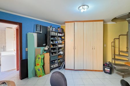 Casa à venda com 227m², 4 quartos e 4 vagasEdícula - Escritório