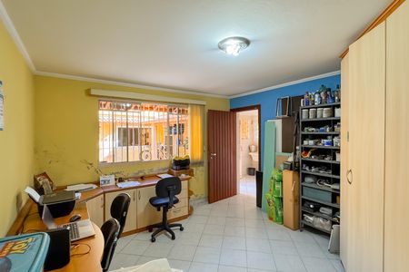 Casa à venda com 227m², 4 quartos e 4 vagasEdícula - Escritório