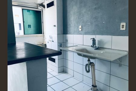 Apartamento para alugar com 54m², 2 quartos e 1 vaga Apartamento para alugar com 54m², 2 quartos e 1 vagaCozinha e Área de Serviço