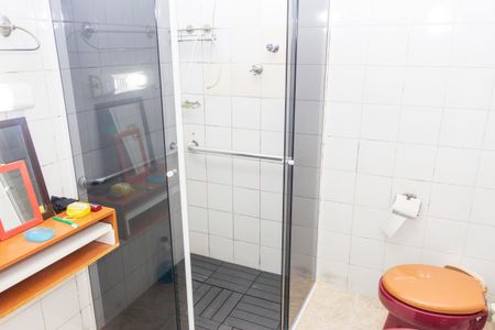 Casa à venda com 122m², 2 quartos e 1 vaga Casa à venda com 122m², 2 quartos e 1 vagaBanheiro