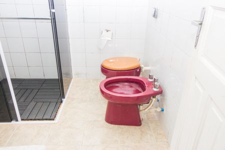 Casa à venda com 122m², 2 quartos e 1 vaga Casa à venda com 122m², 2 quartos e 1 vagaBanheiro