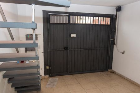 Casa à venda com 122m², 2 quartos e 1 vaga Casa à venda com 122m², 2 quartos e 1 vagaGaragem