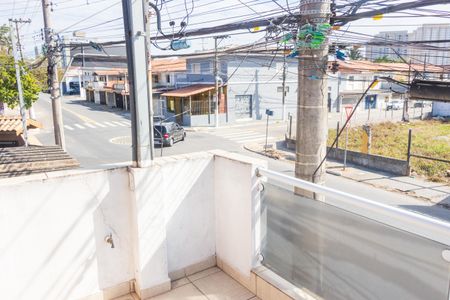 Casa à venda com 122m², 2 quartos e 1 vaga Casa à venda com 122m², 2 quartos e 1 vagaVaranda