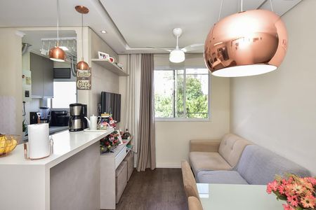 Sala de apartamento à venda com 2 quartos, 42m² em Jardim Novo Taboao, São Paulo