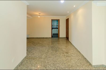 Apartamento à venda com 120m², 4 quartos e 2 vagasSala