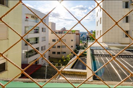 Apartamento à venda com 120m², 4 quartos e 2 vagasVista do Quarto 2