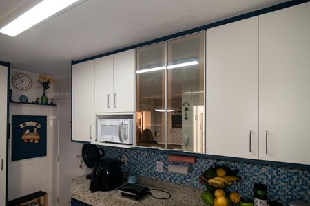 Apartamento à venda com 120m², 3 quartos e 2 vagasCozinha