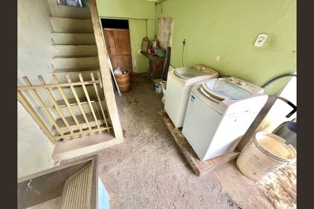 Casa à venda com 360m², 3 quartos e 3 vagas Casa à venda com 360m², 3 quartos e 3 vagasÁrea de Serviço