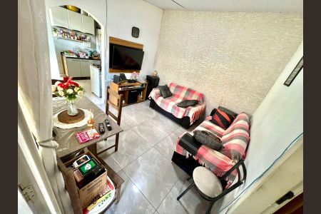 Casa à venda com 360m², 3 quartos e 3 vagas Casa à venda com 360m², 3 quartos e 3 vagasSala Casa 2