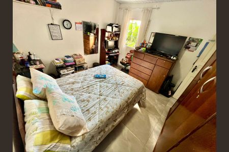 Casa à venda com 360m², 3 quartos e 3 vagas Casa à venda com 360m², 3 quartos e 3 vagasQuarto 2 - Casa 2