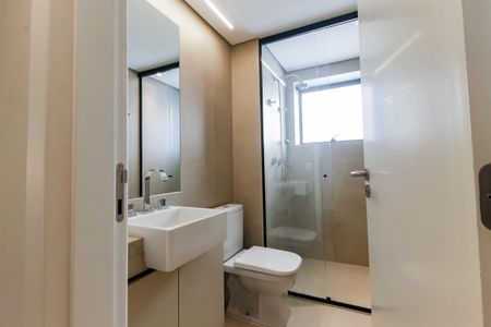 Apartamento para alugar com 142m², 3 quartos e 2 vagas Apartamento para alugar com 142m², 3 quartos e 2 vagasBanheiro da Suíte 2